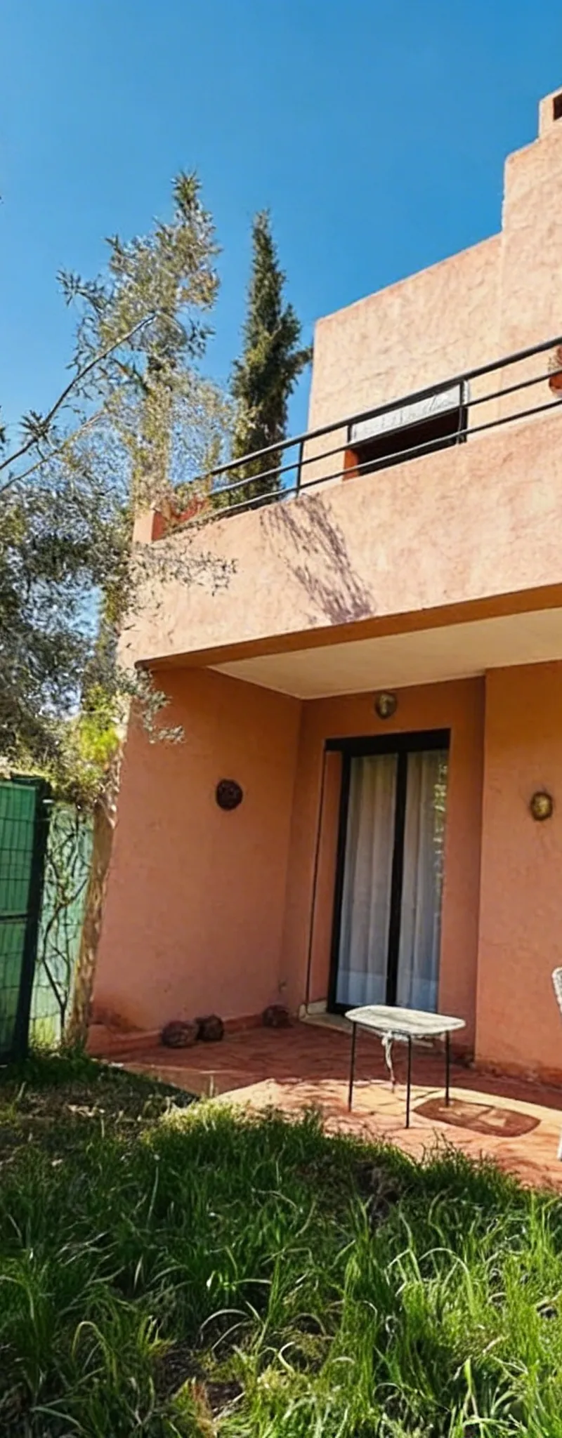 Pavillon avec jardin privé – Résidence sécurisée