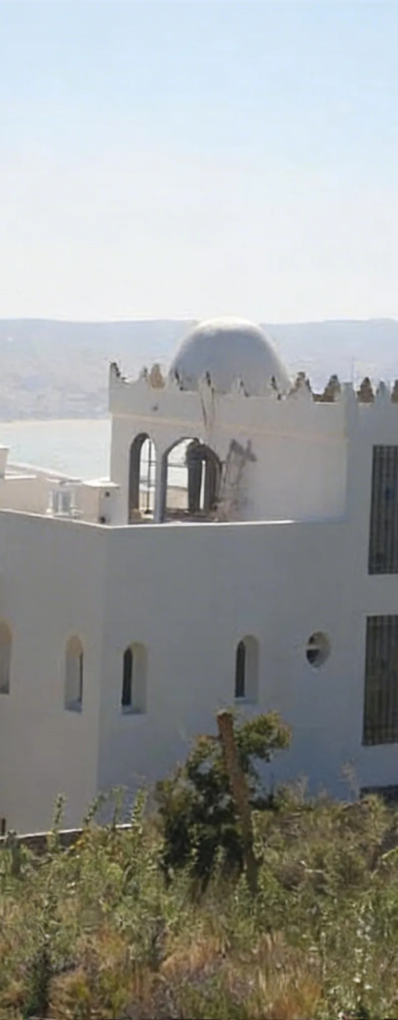 Villa meublée avec piscine et vue mer - 5 Chbres