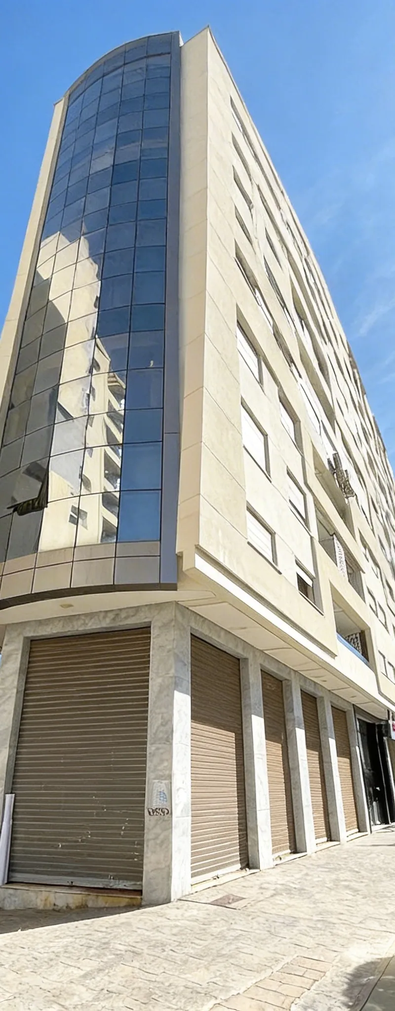 Magasin à Louer – Centre-Ville Meknès, Avenue des FAR