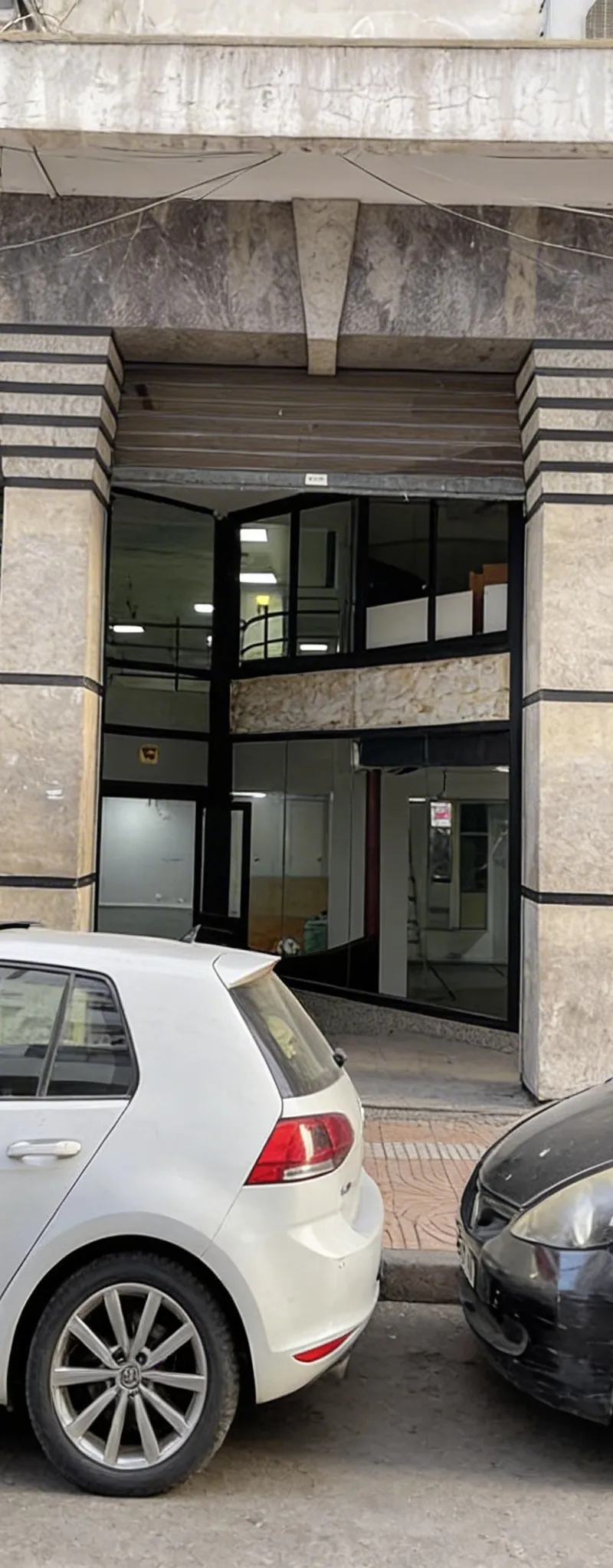 Local 500 M2 Casablanca Emplacement premium