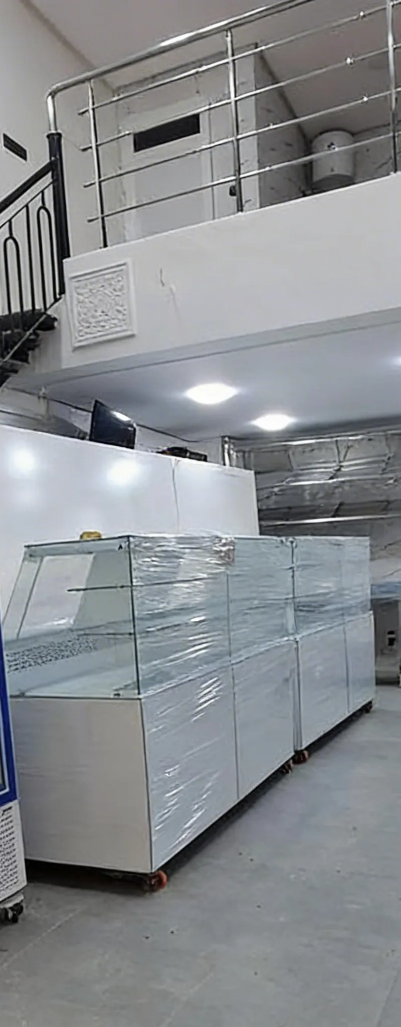Magasin Équipée a Louer au Q. Les Princesses