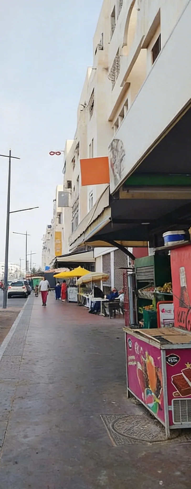 Magasin à louer avec pas de porte