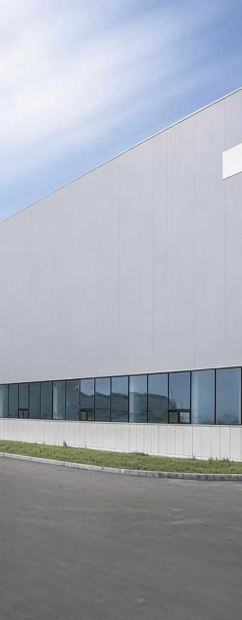 Bâtiment logistique 1500 m² ZI Lissasfa