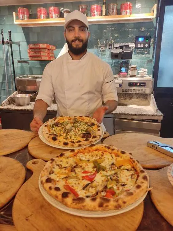 Chef de partie polyvalent , pizzaiollo napolitain - Casablanca