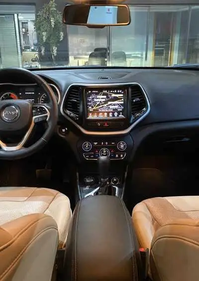 Jeep cheroke 2018 Diesel