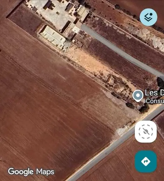 Terrain4000 m2 a 10 min de casablanca titrée et clôturée