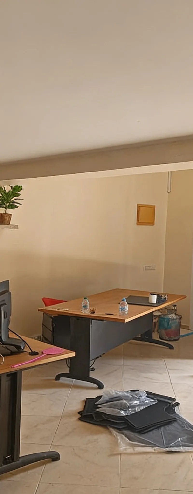 Magasin ou bureau à louer