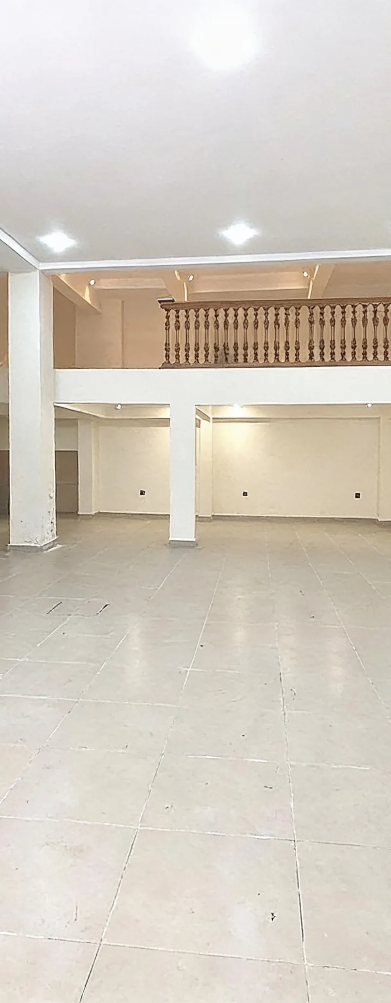 Local Commercial tous commerces 162m2 Maarif
