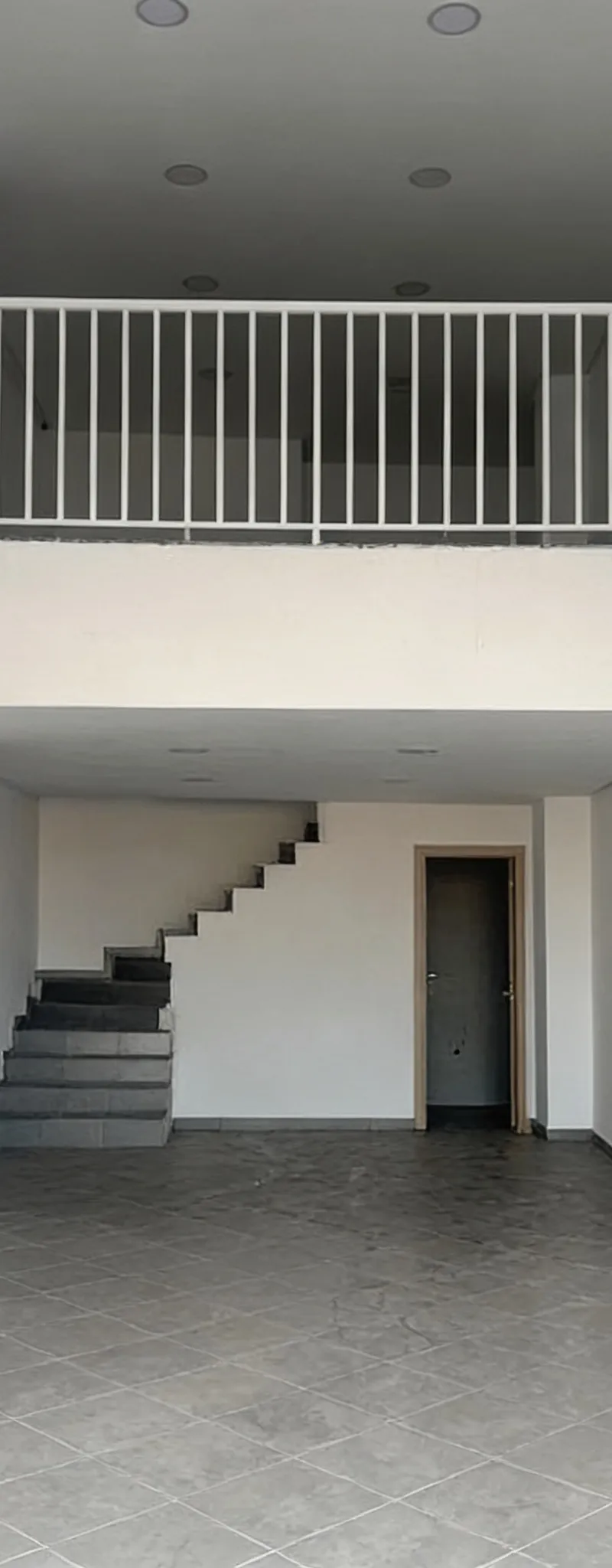 Location Local de 56 m2 à Casablanca