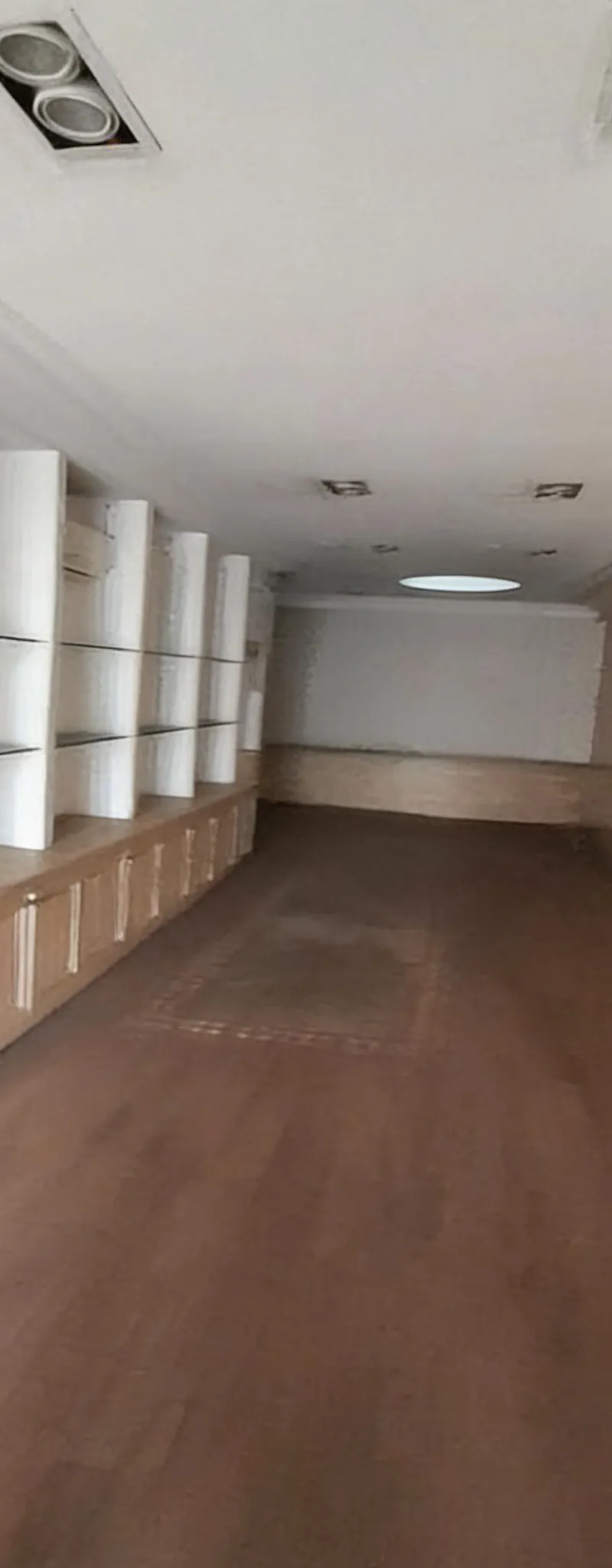 Très joli magasin à louer à Maarif