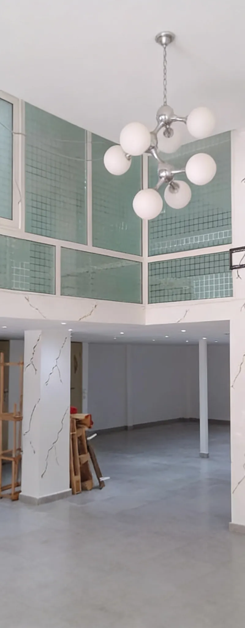Location d'un magasin 200m à bourgogne