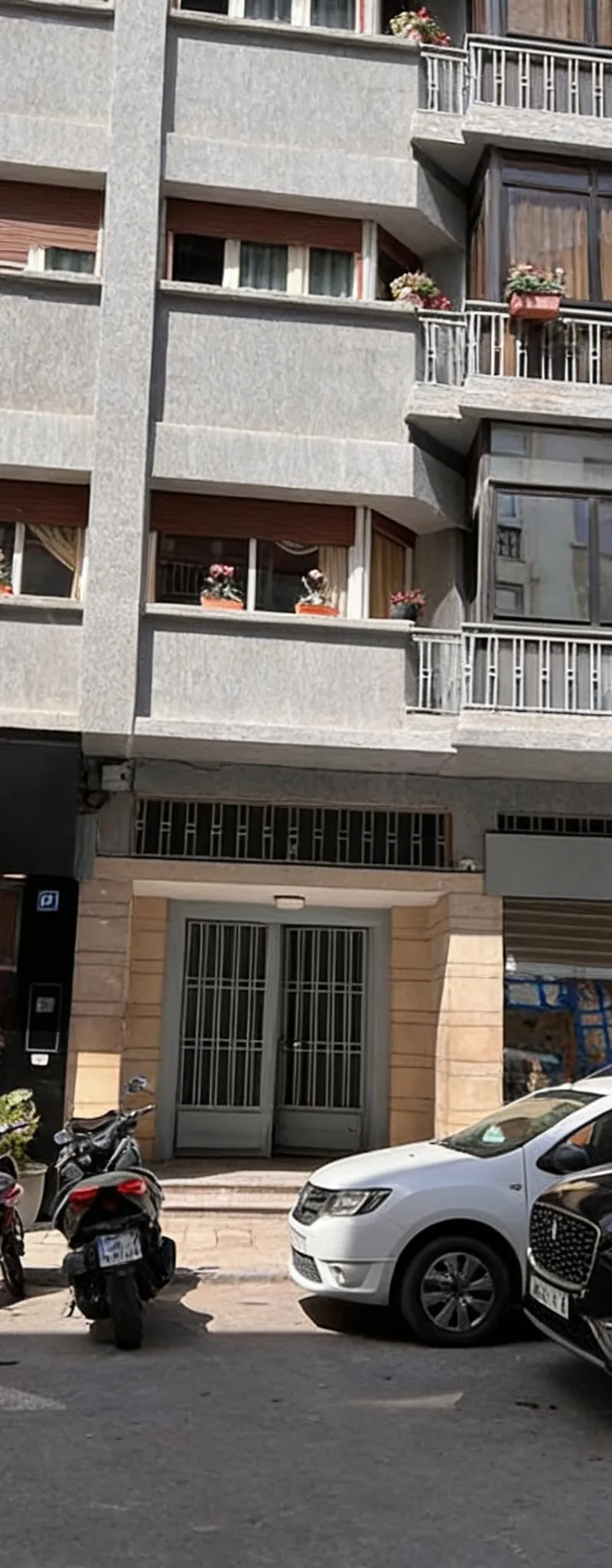 Magasin à louer à Maarif