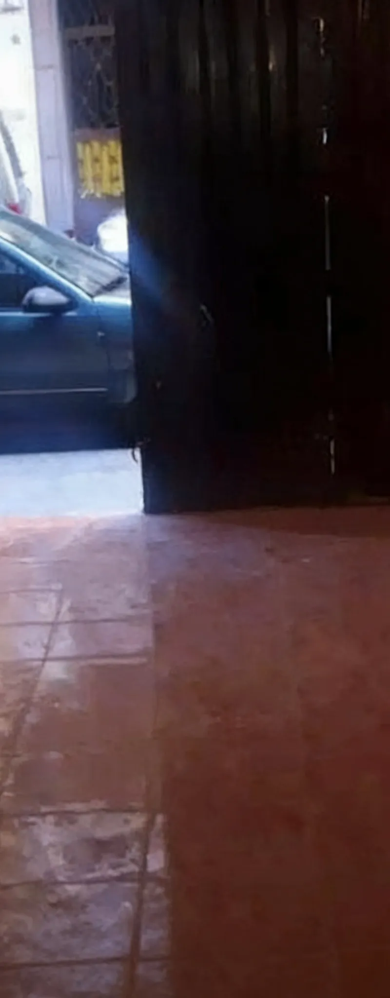 Garage commercial à louer