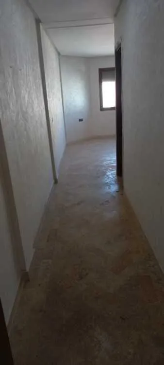 Appartement vide à louer - Quartier el wouroud