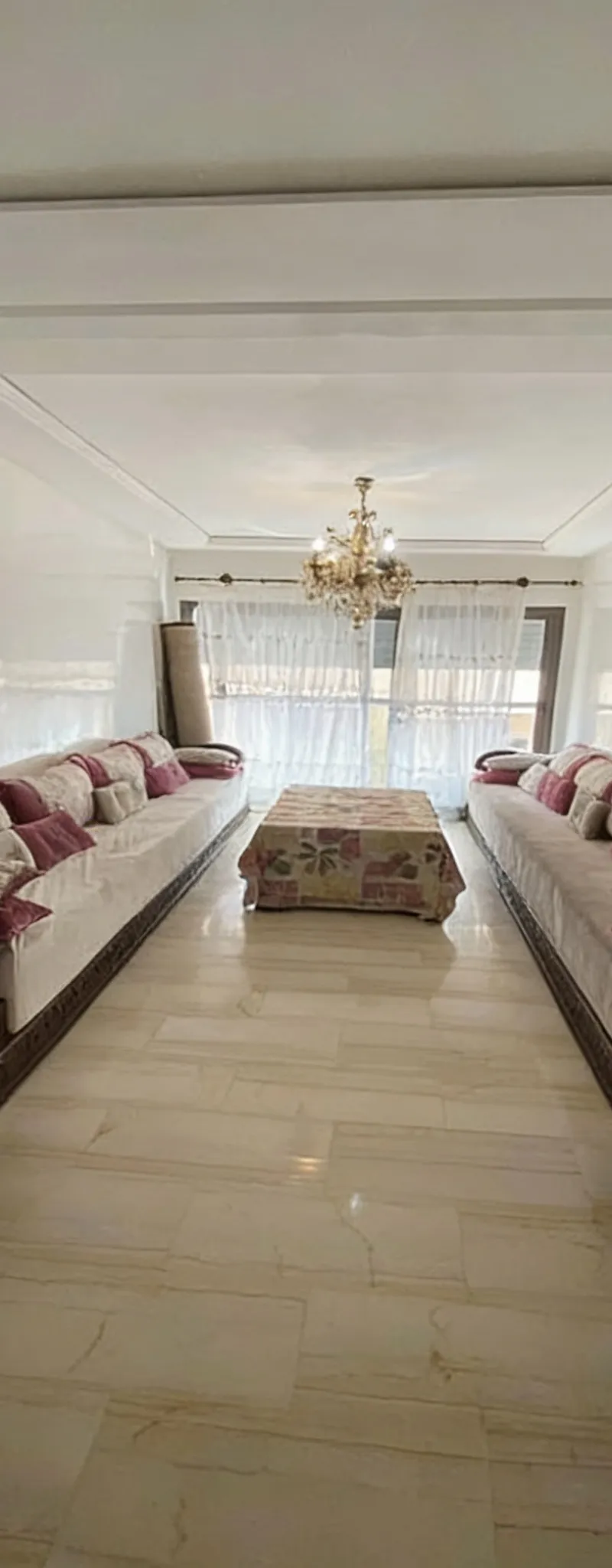 APPARTEMENT MEUBLÉ 96M2 À LOUER MAARIF EXTENSION