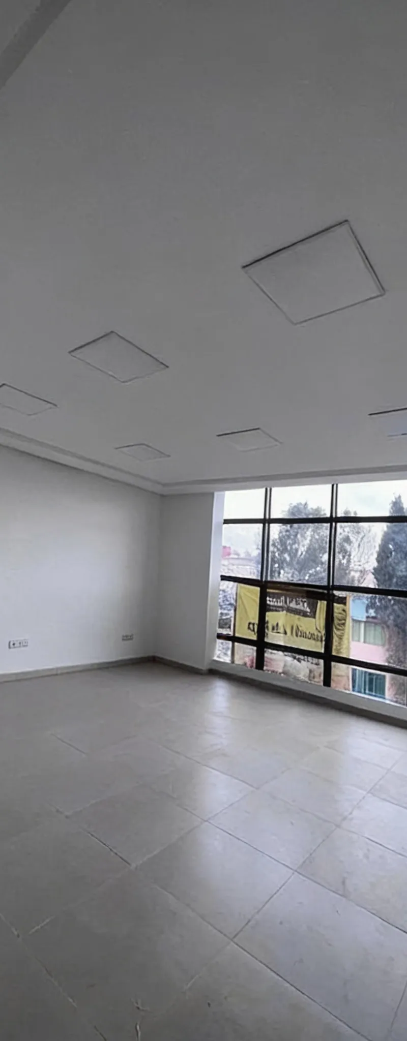 Plateaux de Bureaux à Louer Avenue F.A.R Meknès