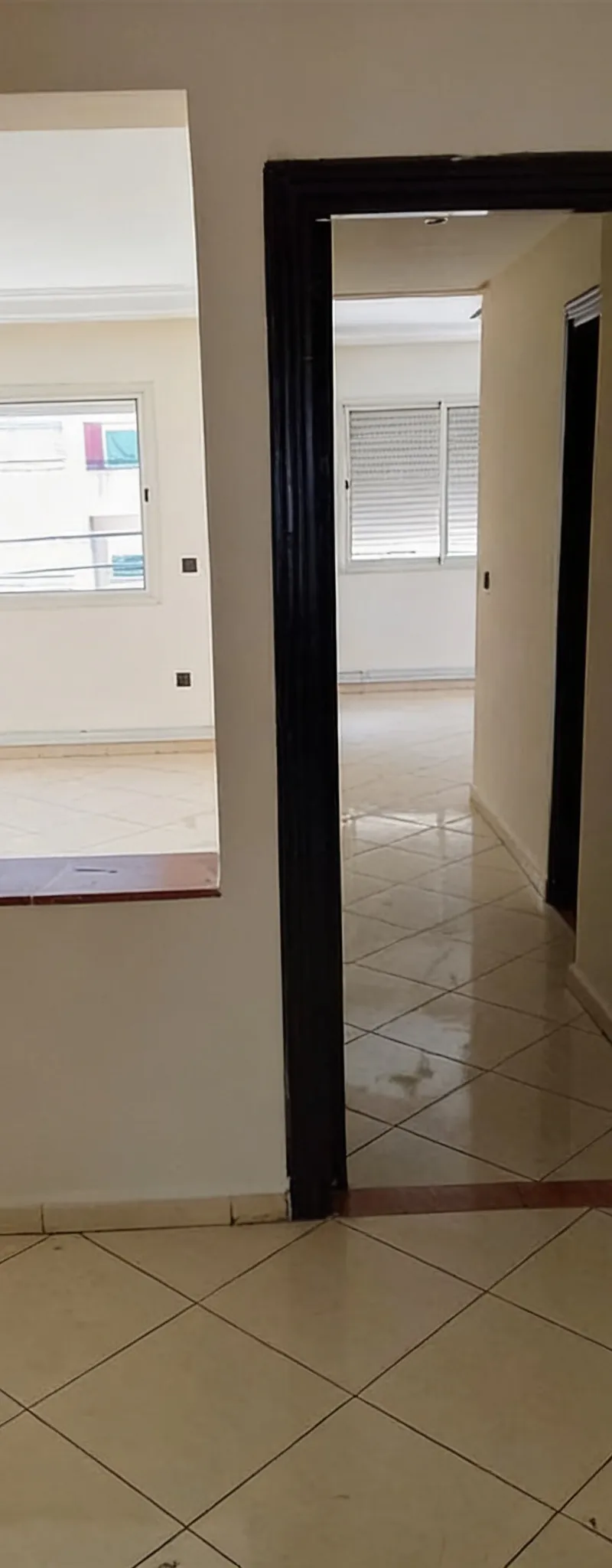Bureau 90m2 près Casavoyageur Yassir