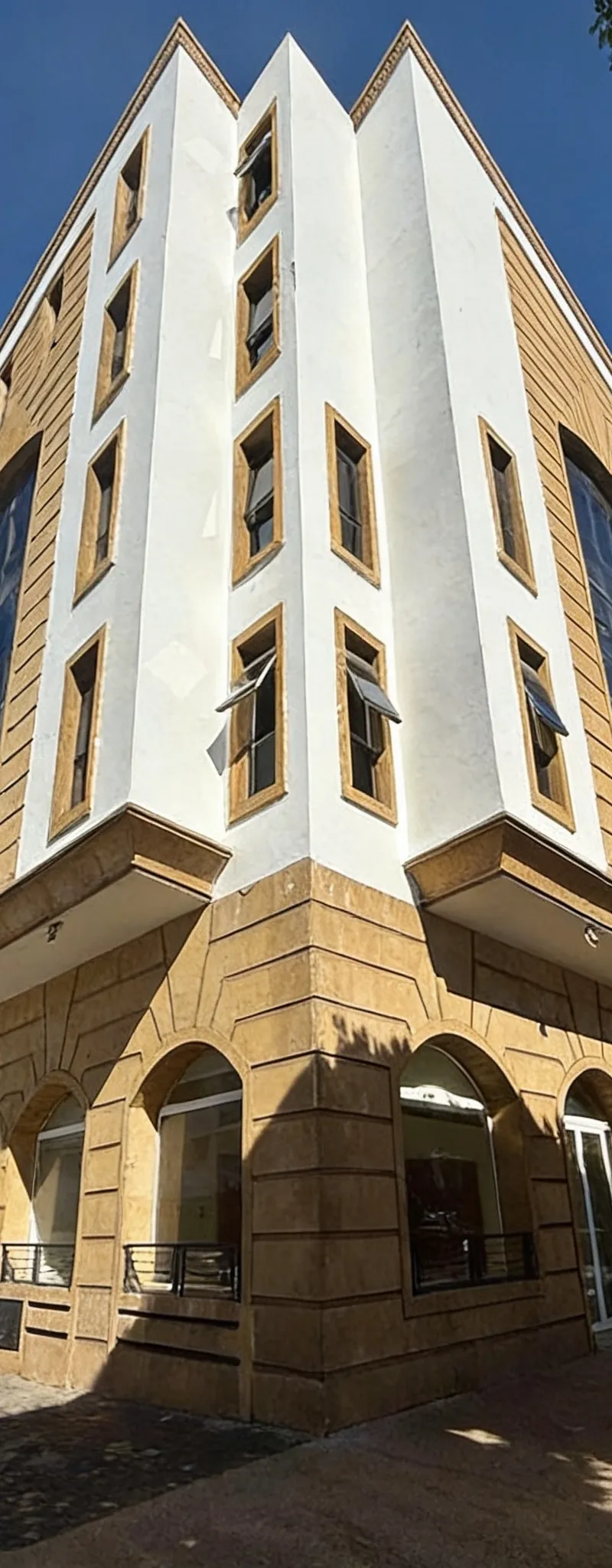 Immeuble 2000 m² à louer Hassan-Rabat