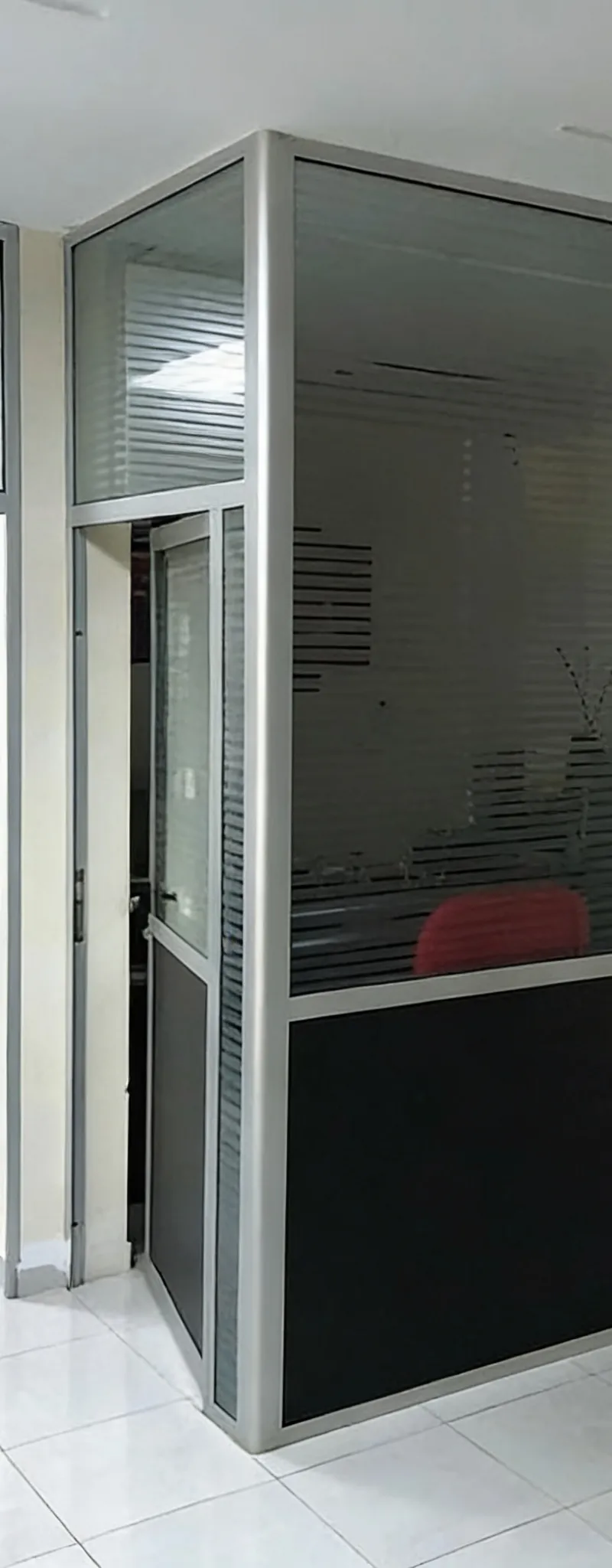 Bureau de 90 m2 Aïn Chock