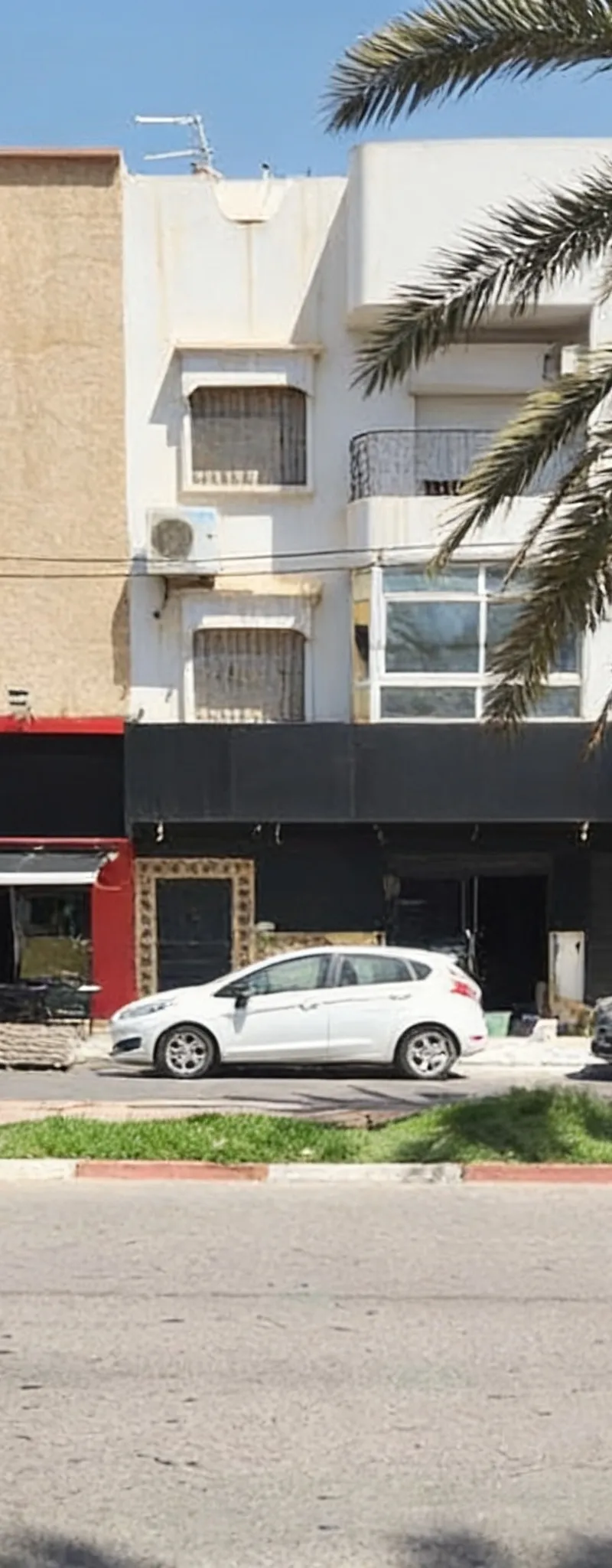 Bureau étage appart Hay Salam