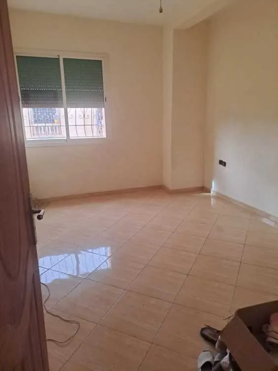 2 appartements+ 2 garages à berchid