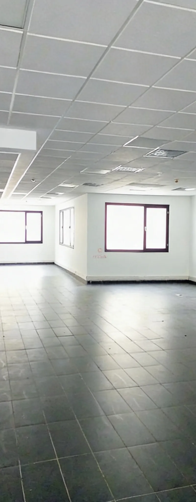 Location Bureau 2 piéces de 353 m2 à Casablanca