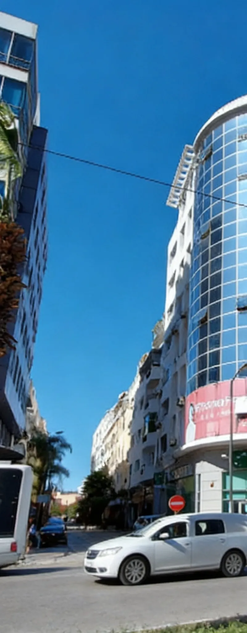 Bureaux à louer Abdelmoumen dès 83 m²
