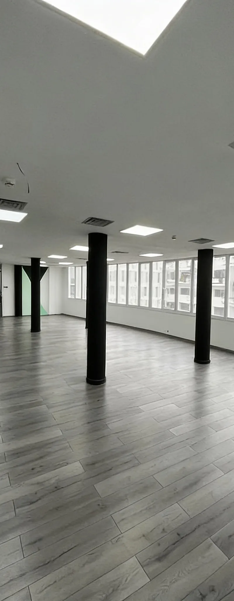 Plateau Bureau 557 m² Premium – Anfa Maarif