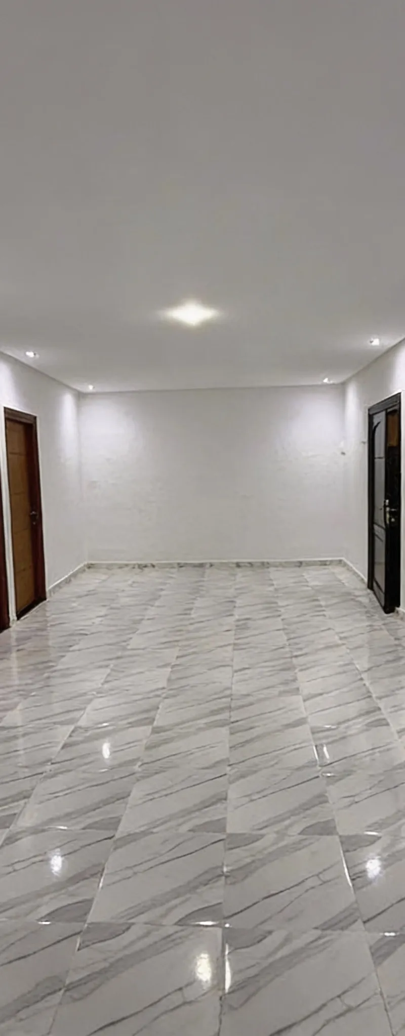 Joli Bureau de 100m² à Hay el Manzeh