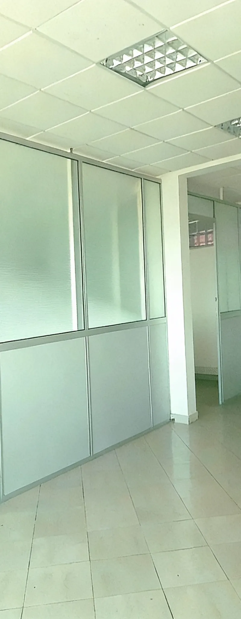 Bureau climatisé 85 m² vue sur mer Ain Sebaa