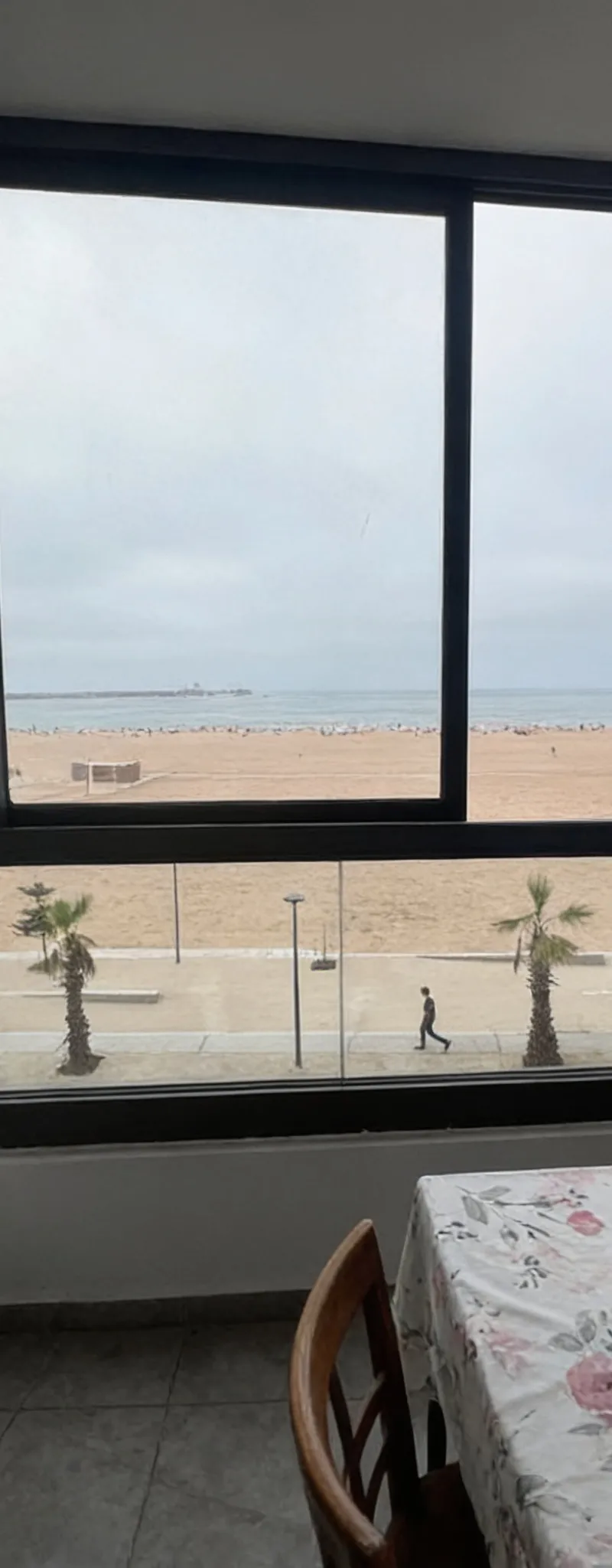 Appartement à vendre en face de la plage Miramar