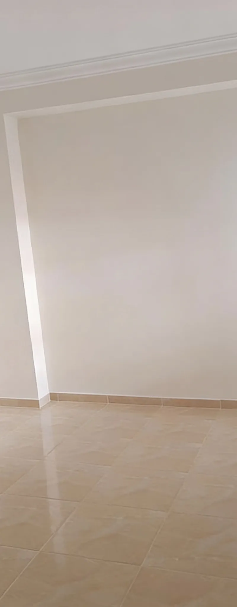 Appartement vue sur la gare routière sans intermédiaire