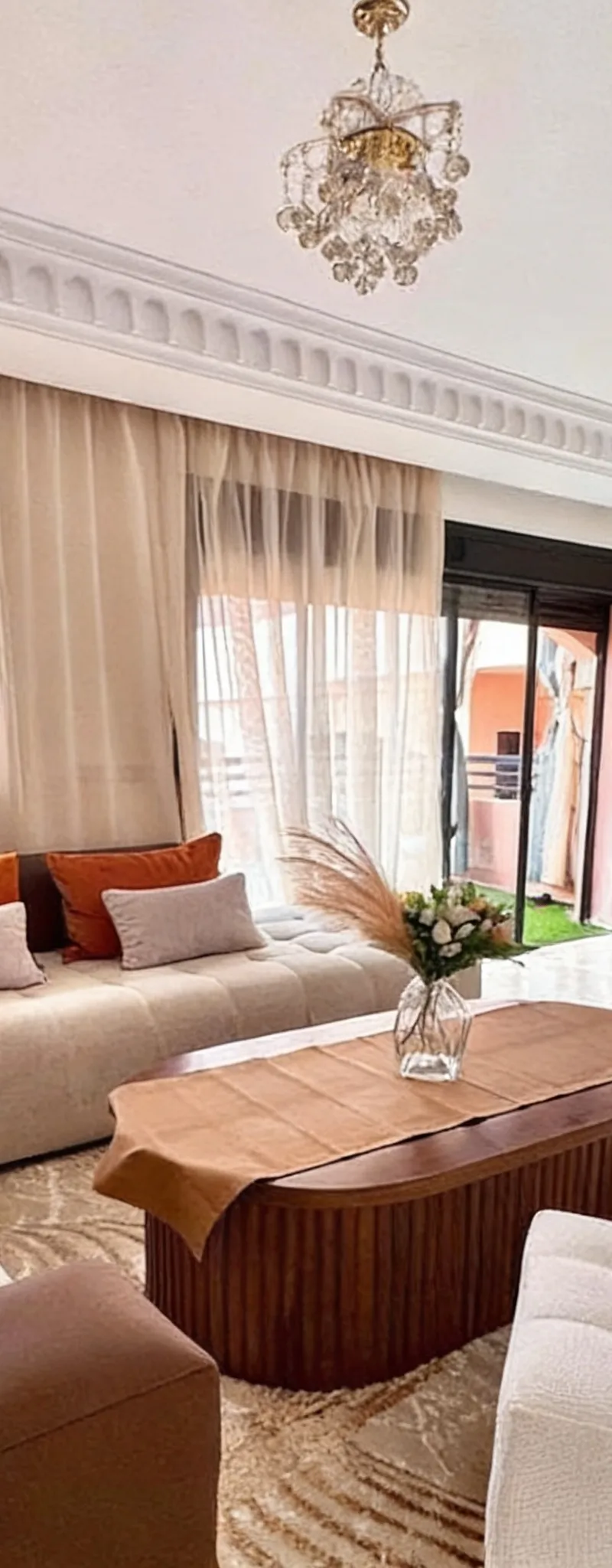 Appartement Meublé avec Piscine à Louer