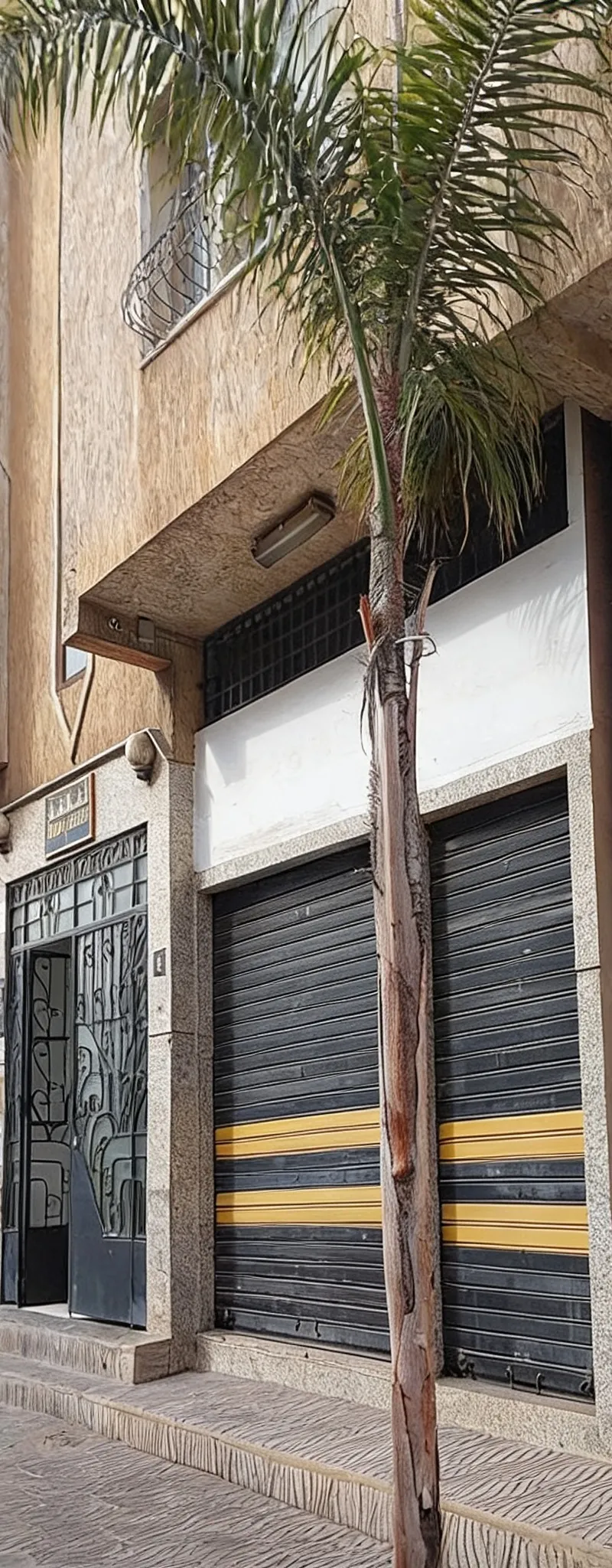 Local commercial 240m2 tabriquet salé