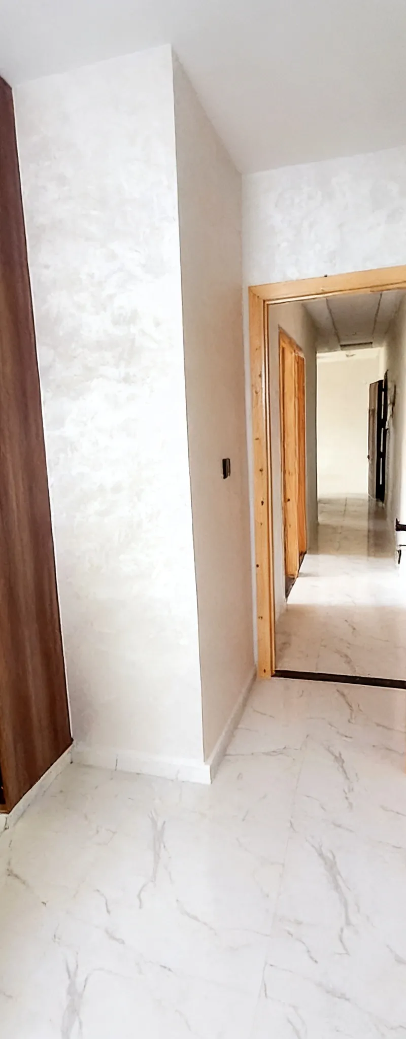 Appartements et locaux commerciaux à vendre à Ouled Tayeb, Fès