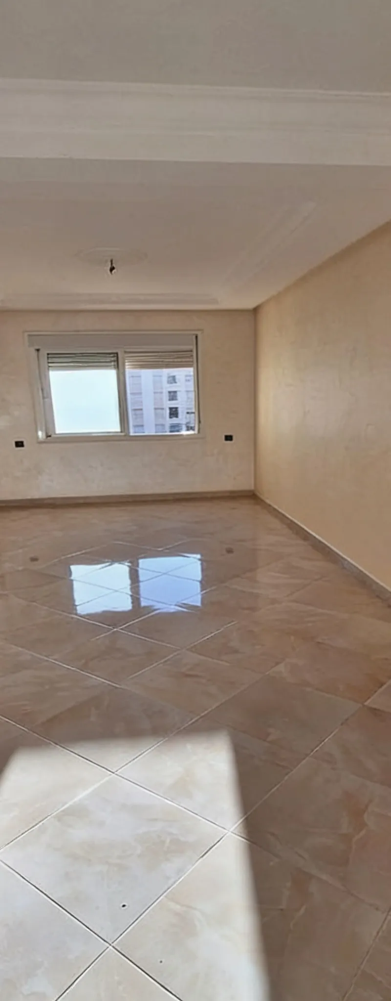 Appartement à vendre à Riad Salam, route de Rabat