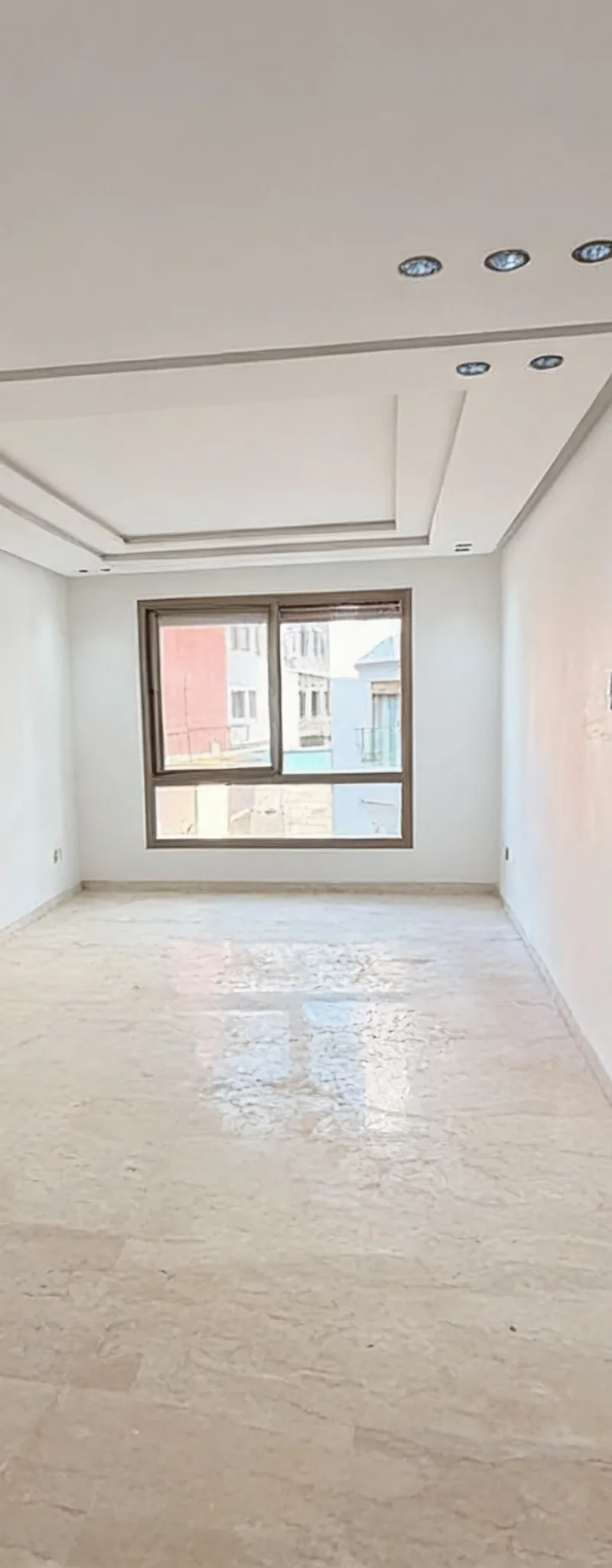 APPARTEMENT A LOUER VIDE 2 CHAMBRES