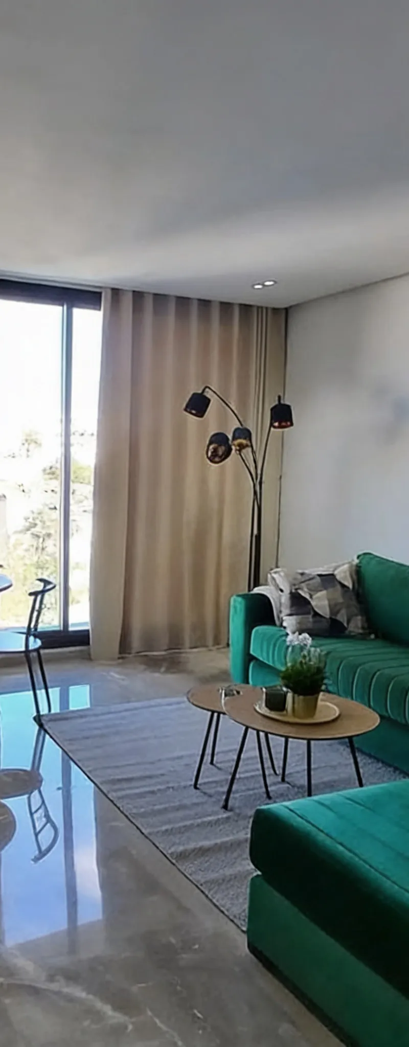 Studio Neuf meublé Pour Location longue durée