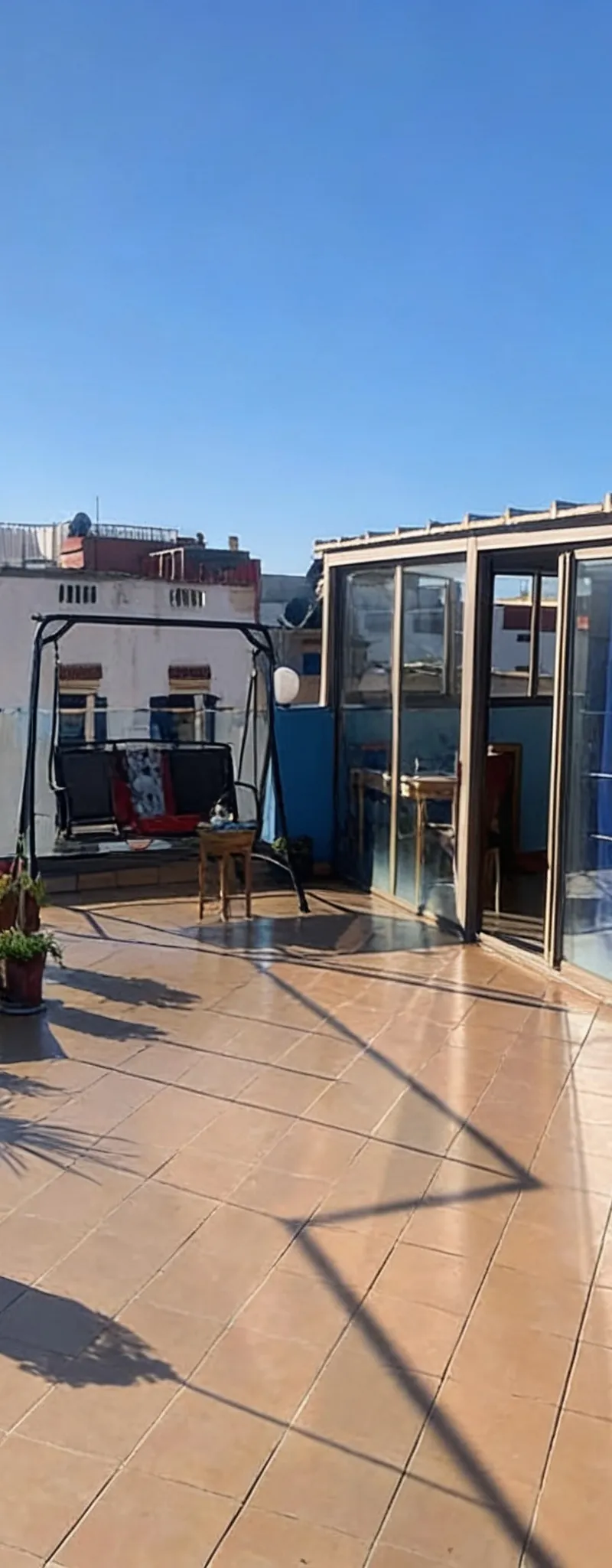 Bel appartement avec terrasse privée