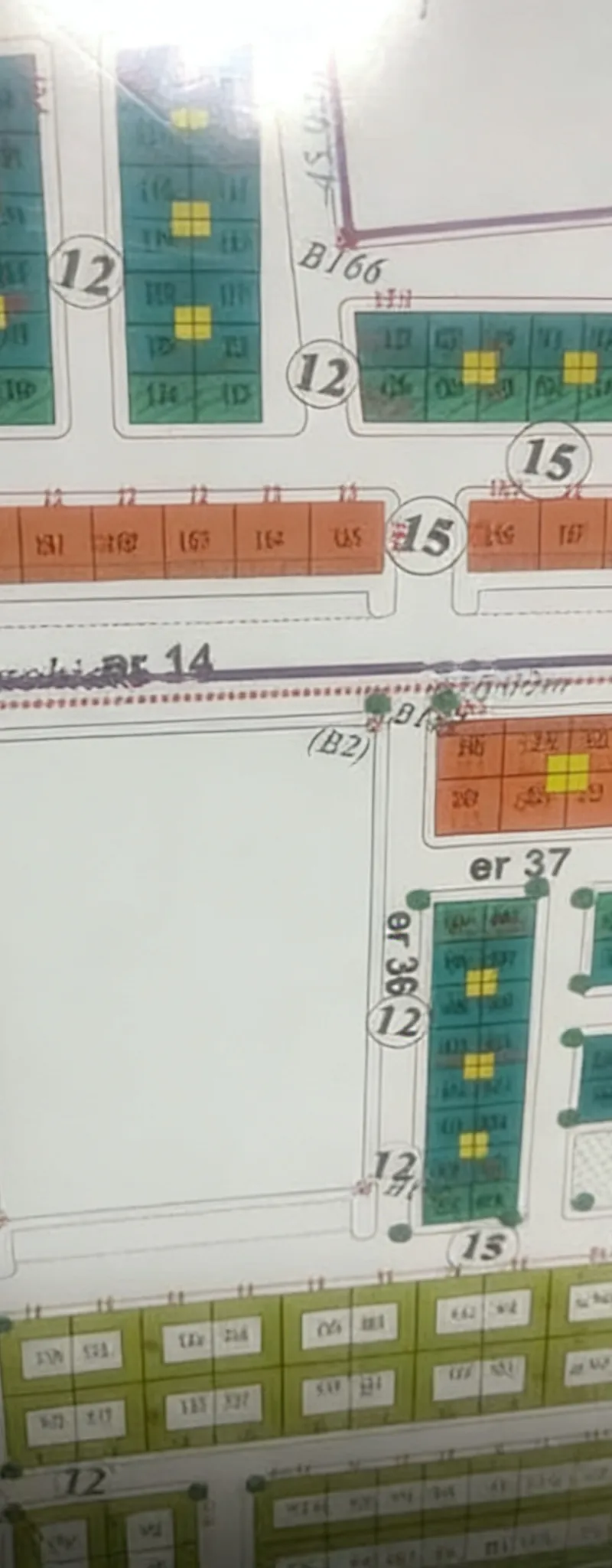 Terrain commercial 168 m2 R plus 3 deux faces...