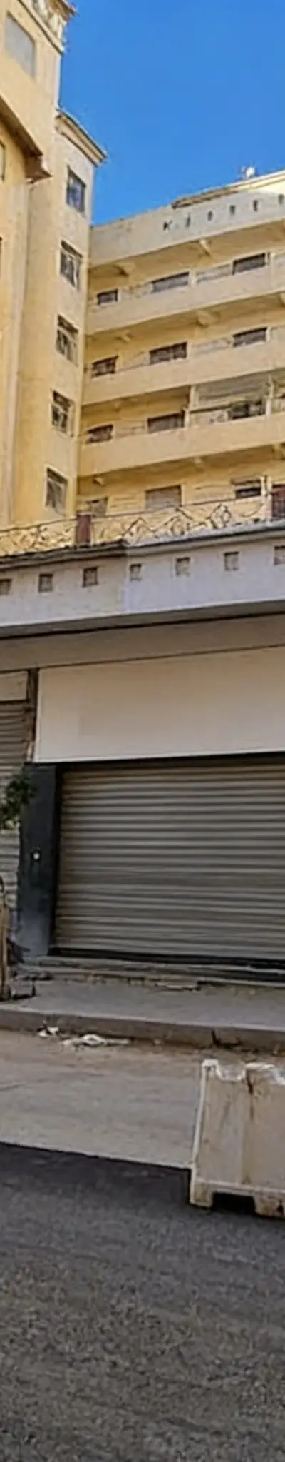 Super magasin à Meknès