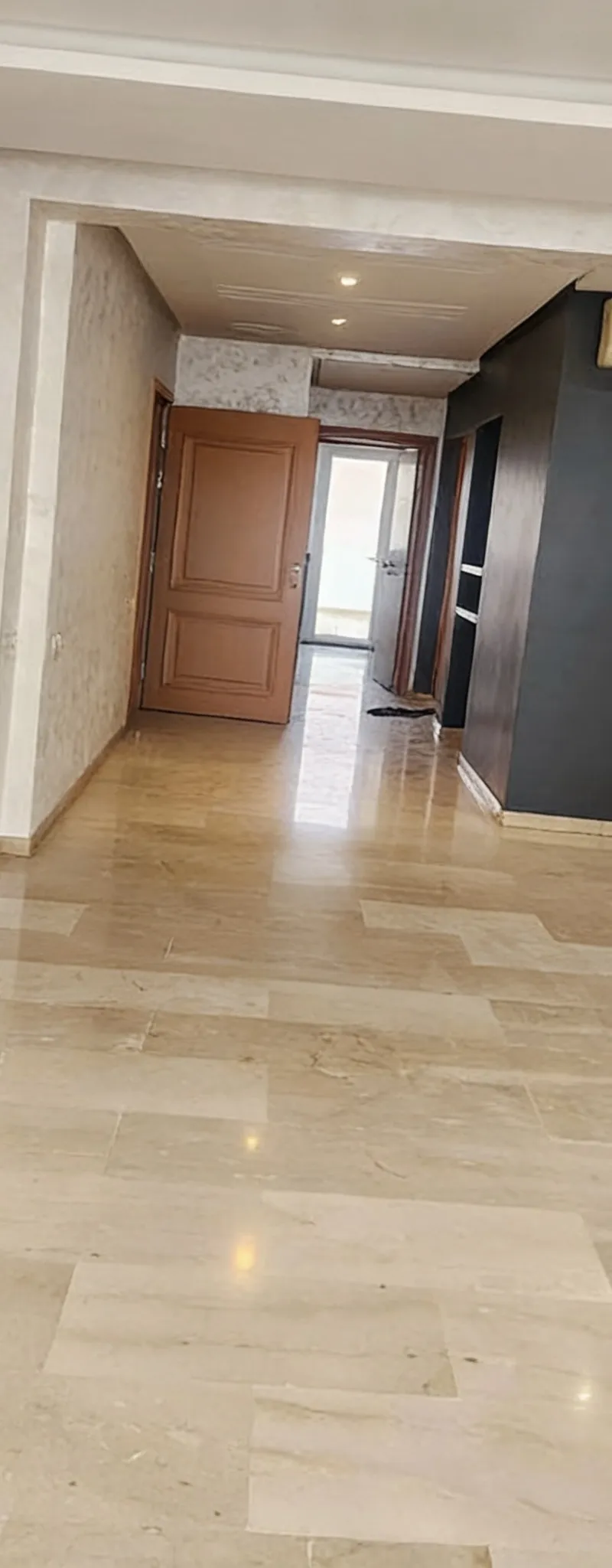 A louer lux appartement Ghautier