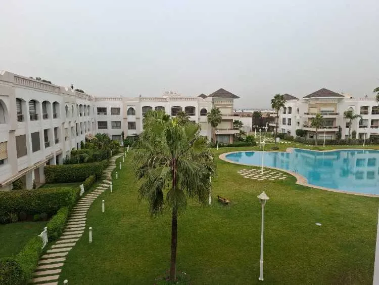 Appartement Rez-de-Jardin à Bouskoura Ville Verte
