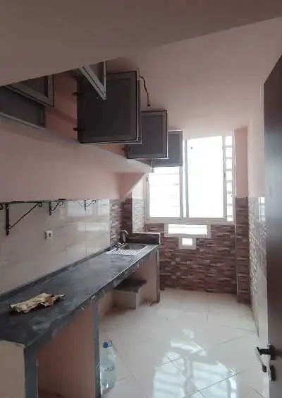 JOLI APPART 2 ETG BOUSOKRA 2700 DH