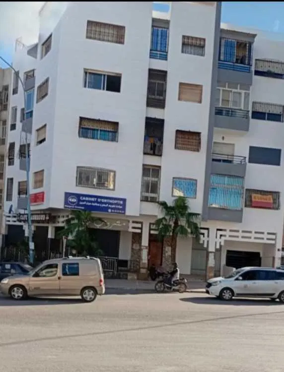 Bureau 71 mètres carrées avenue ahl loghlam