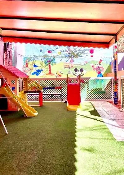 Crèche fonds de commerce