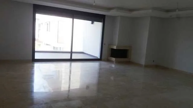 Appartement NEUF HAUT STANDING à louer à Souissi