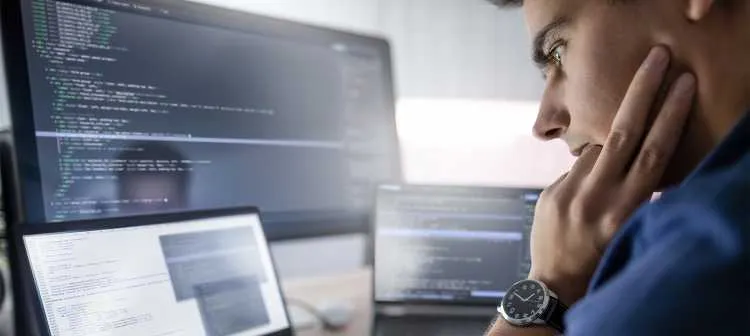 Développeur Web & Technicien Informatique Polyvale
