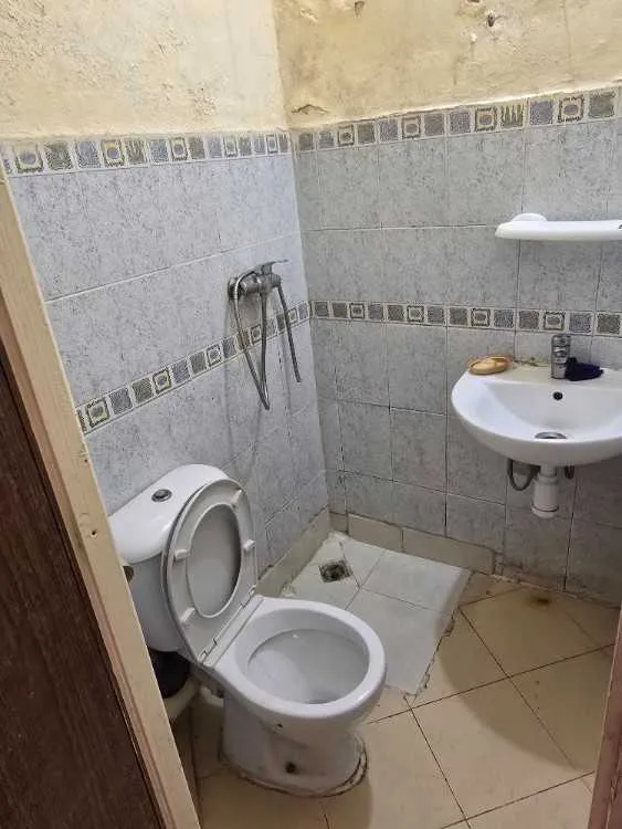 Appartement situé au quartier el moustakba