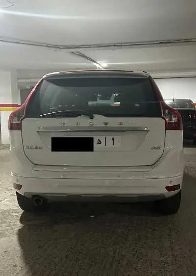 VOLVO XC60 D3 très bon état à vendre